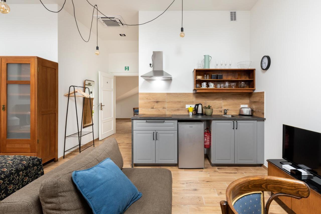Palac Zieleniewskich Apartamenty Sw Marka 31 Cracóvia Exterior foto