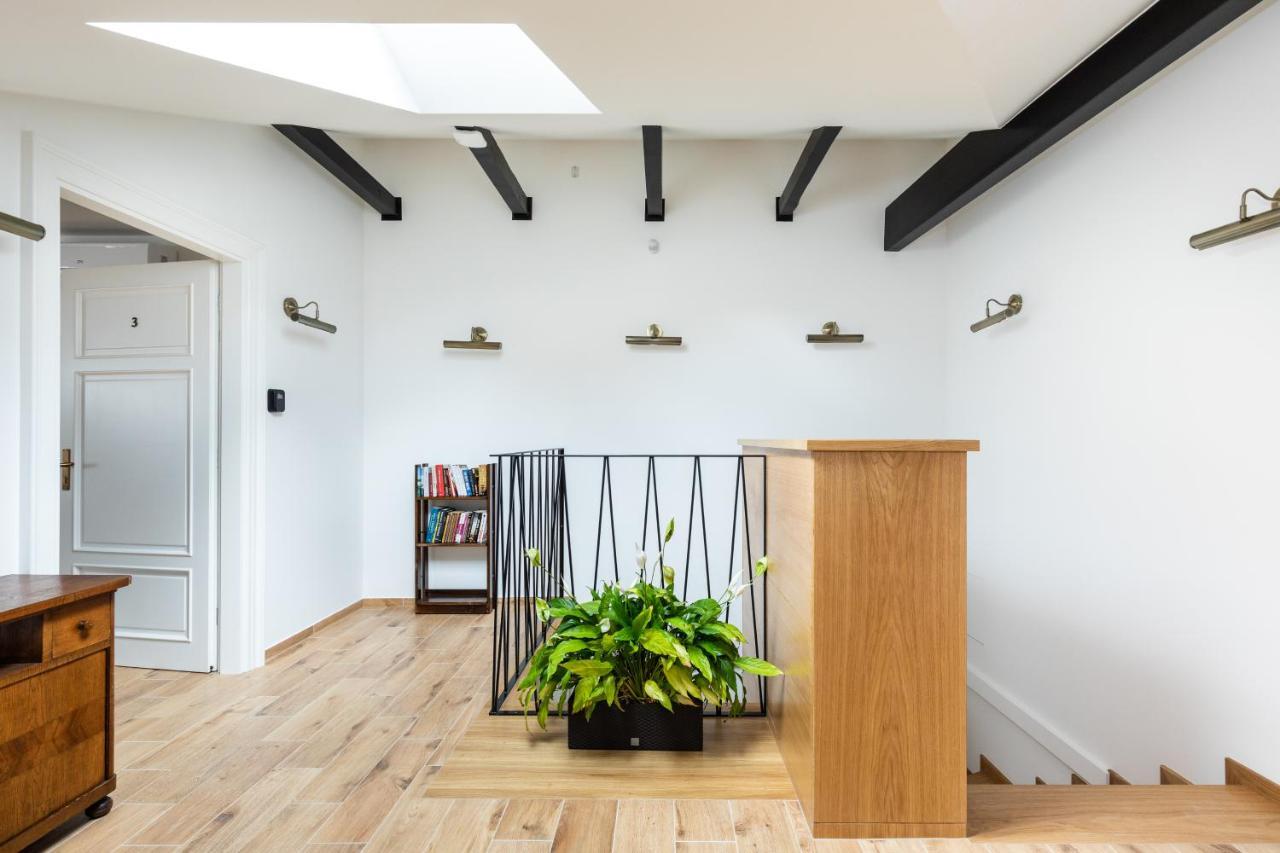 Palac Zieleniewskich Apartamenty Sw Marka 31 Cracóvia Exterior foto